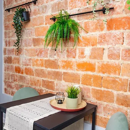 Potockiej 39 - Lazarz