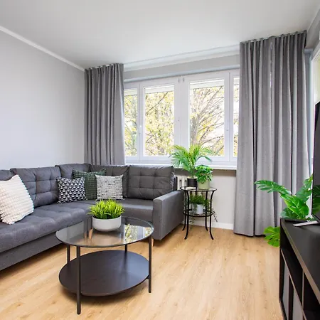 Potockiej 39 - łazarz *