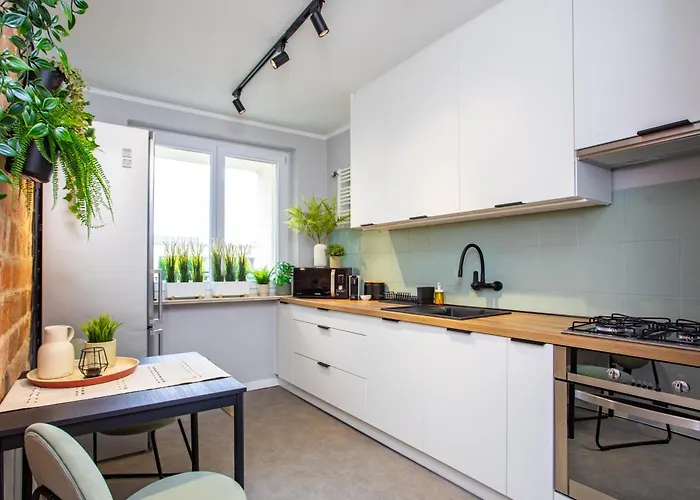 Potockiej 39 - Lazarz * Poznaň