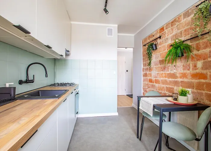 Potockiej 39 - łazarz *